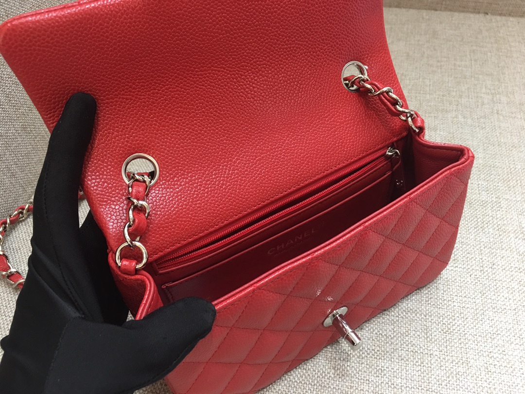 Small Classic Flap Caviar Bag A01116 Red/Silver